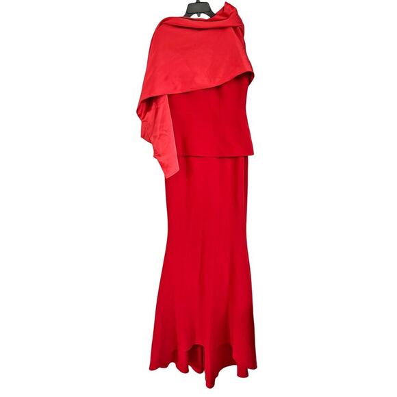 SAFIYAA EVANGELINA CAPED CREPE GOWN RED - Picture 6 of 13